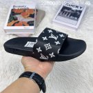 one hundredCompany level Louis Vuitton POOL PILLOW Comfortable, casual and fashionable_3632