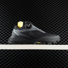 two hundred and twentyKAILAS low top hiking shoes for both men and women, GORE-TEX water
