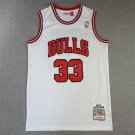 Bull 33 White