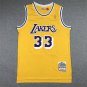 Lakers 33 Retro Yellow Gold Label
