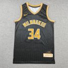 Bucks 34 Black Selection