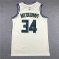 Bucks 34 meters white