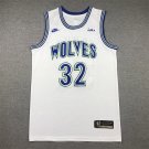Forest Wolf 32 Classic White