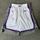 King's White Pants Season 23