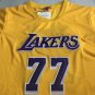 Lakers size 77 yellow short sleeved XS-XXL