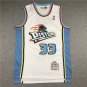 Piston 33 white retro logo