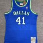 #41 Nowitzki Mavericks 1998-99 M&N jersey blue ()