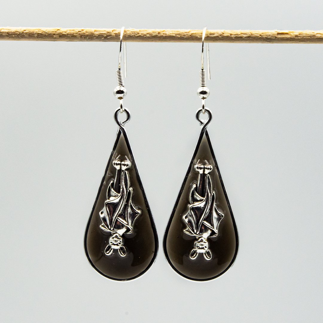 Gothic resin earrings with bat 038