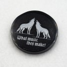 Gothic magnet with wolves magnet_goth 001