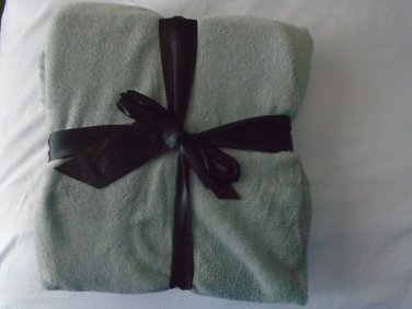(GREY LIGHT) Soft Plain Fleece Throw Decorative Blanket Warm Solid