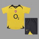05 06 Arsenal Away Kids Retro Soccer Jersey Size 16-28
