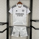 26 27 Arsenal Goalkeeper 1 Kids Soccer Jersey Size 16-28