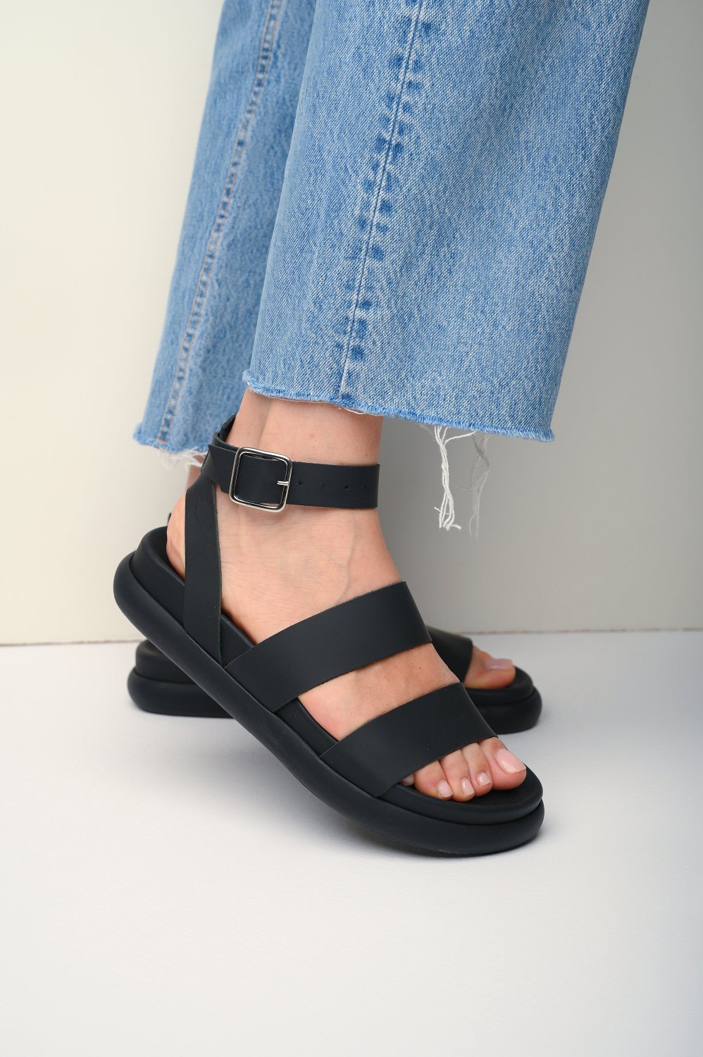 Leather Sandals for Women's Available in two Colors