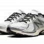 860 V2 "Milky Way - Optic White"