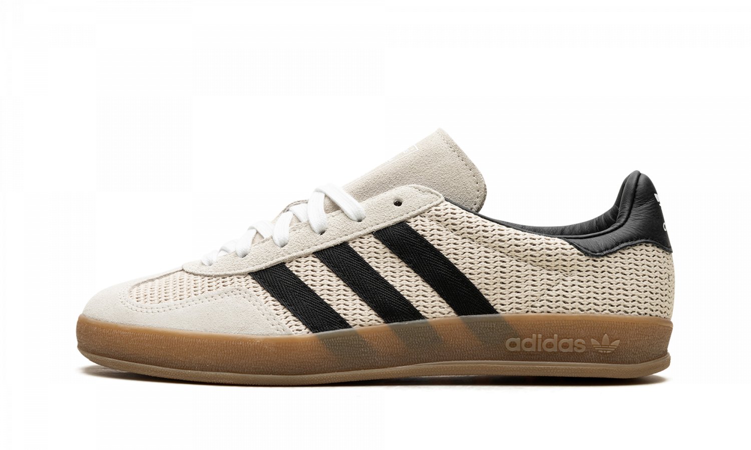 Gazelle Indoor "Aluminum / Core Black"