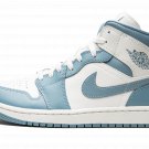 AIR JORDAN 1 MID WMNS "UNC"