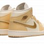 AIR JORDAN 1 MID WMNS "Pale Vanilla"