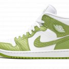 AIR JORDAN 1 MID SE WMNS "Green Python"