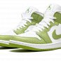 AIR JORDAN 1 MID SE WMNS "Green Python"