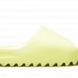 Yeezy Slide "Glow"