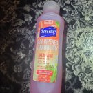 Suave Essentials sun-ripened strawberry Energizing Shampoo 22.5 FL. Oz. (665 ML)