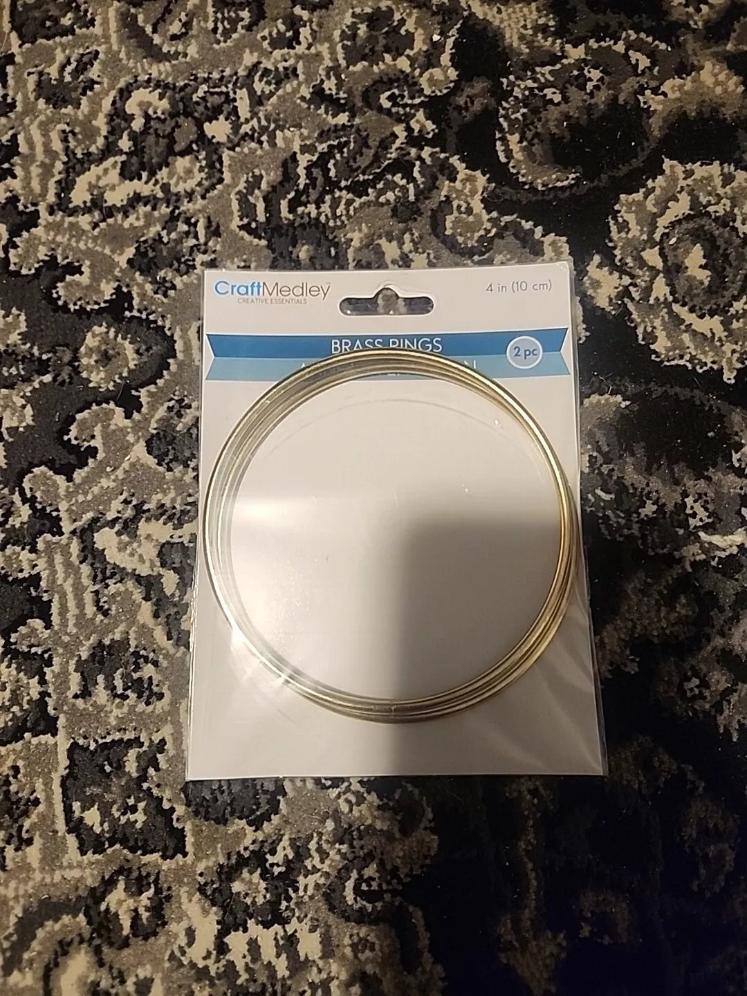 2 Piece Round Brass Rings 4"