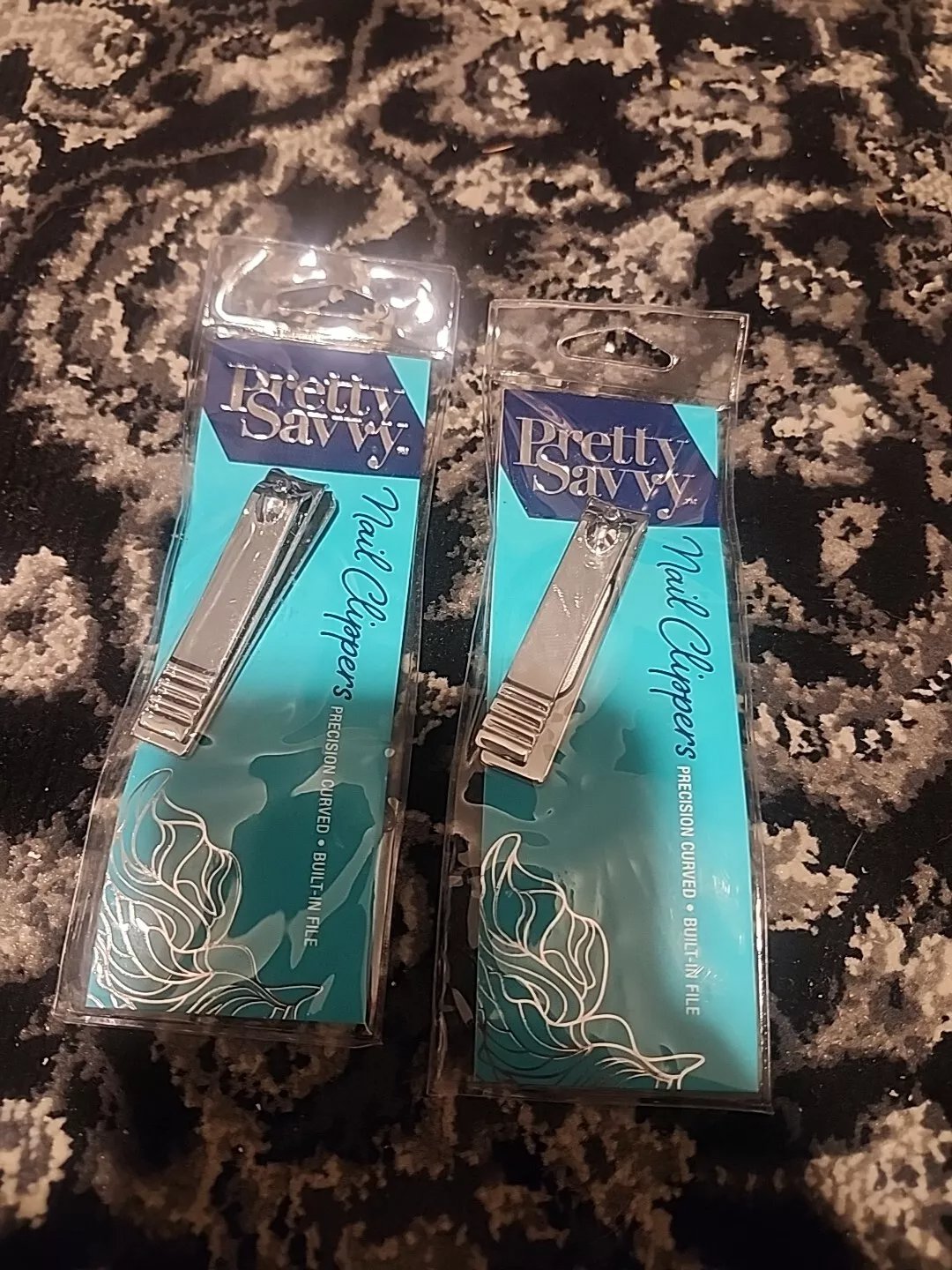 Pretty Savvy Nail Clipper With Built-in File Lot Of 2 Pcs