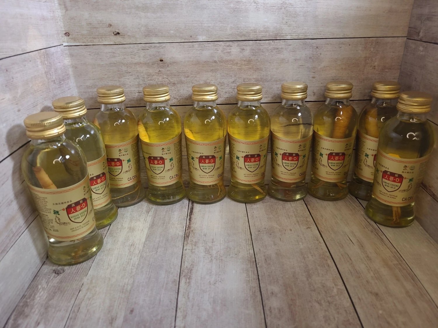 10 Bottles Korean Ginseng Drink Gold With Ginseng Root 4.23 FL oz each