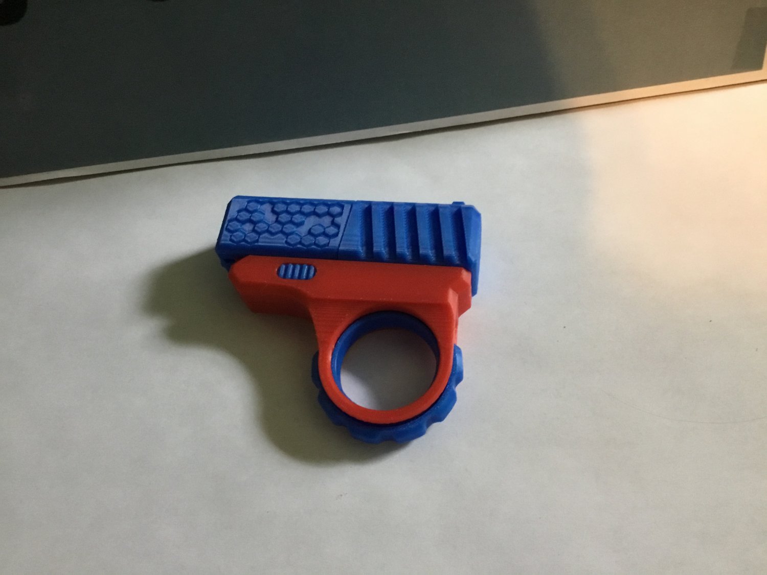Fidget toy gun
