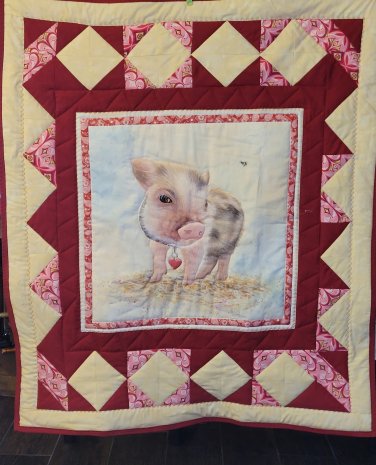 Baby Pig Quilt