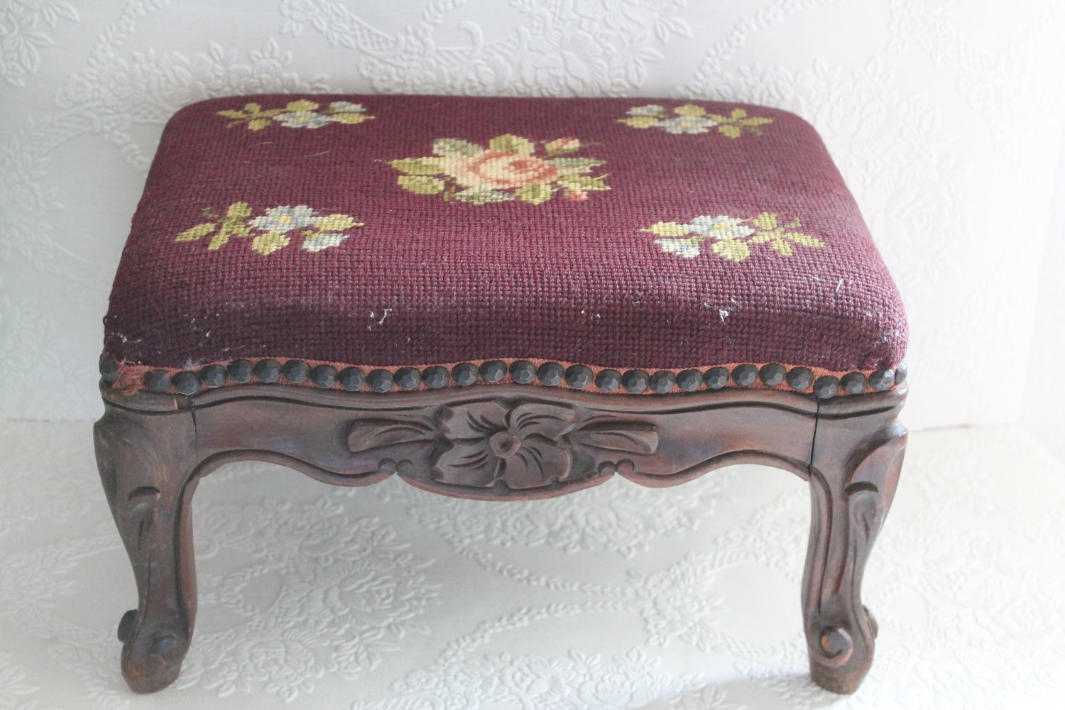 French Needlepoint Carved Wood Cabriole Legs Foot Stool