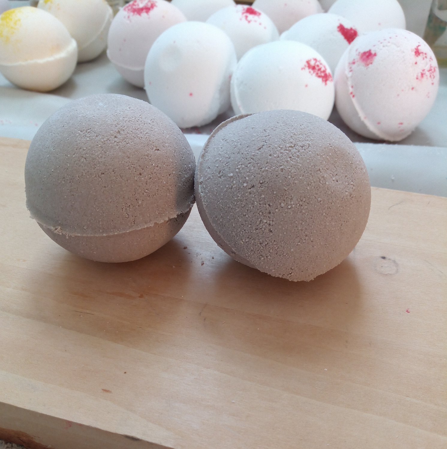 gingerbread bath bomb