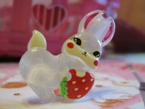 Berry Bunny - White