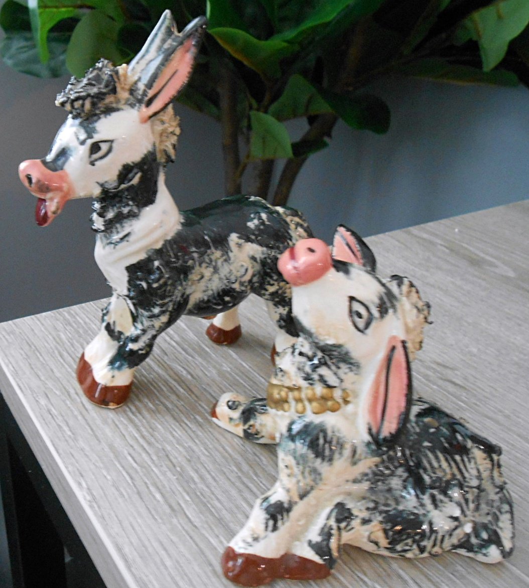 Mid century, black and white donkey, salt & pepper shakers, Japan  100