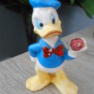 Vintage Walt Disney Productions 1973 Ceramic 5” Donald Duck With Apple Figurine   147