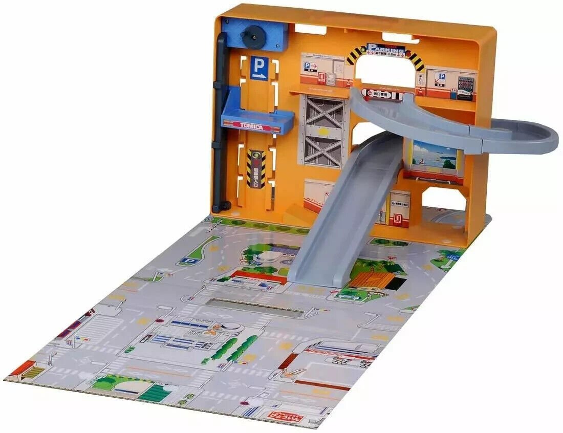 Tomica World 3D Panorama Bag Case Playset can contain 19 car diecast