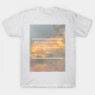 Life Doesn¡¯T Come With A Manual, It Comes With A Mom, Cloud Heavenly Photography T-Shirt