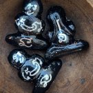 Unlock Abundant Prosperity – Phra Pidta Na Mo Ruay Amulet