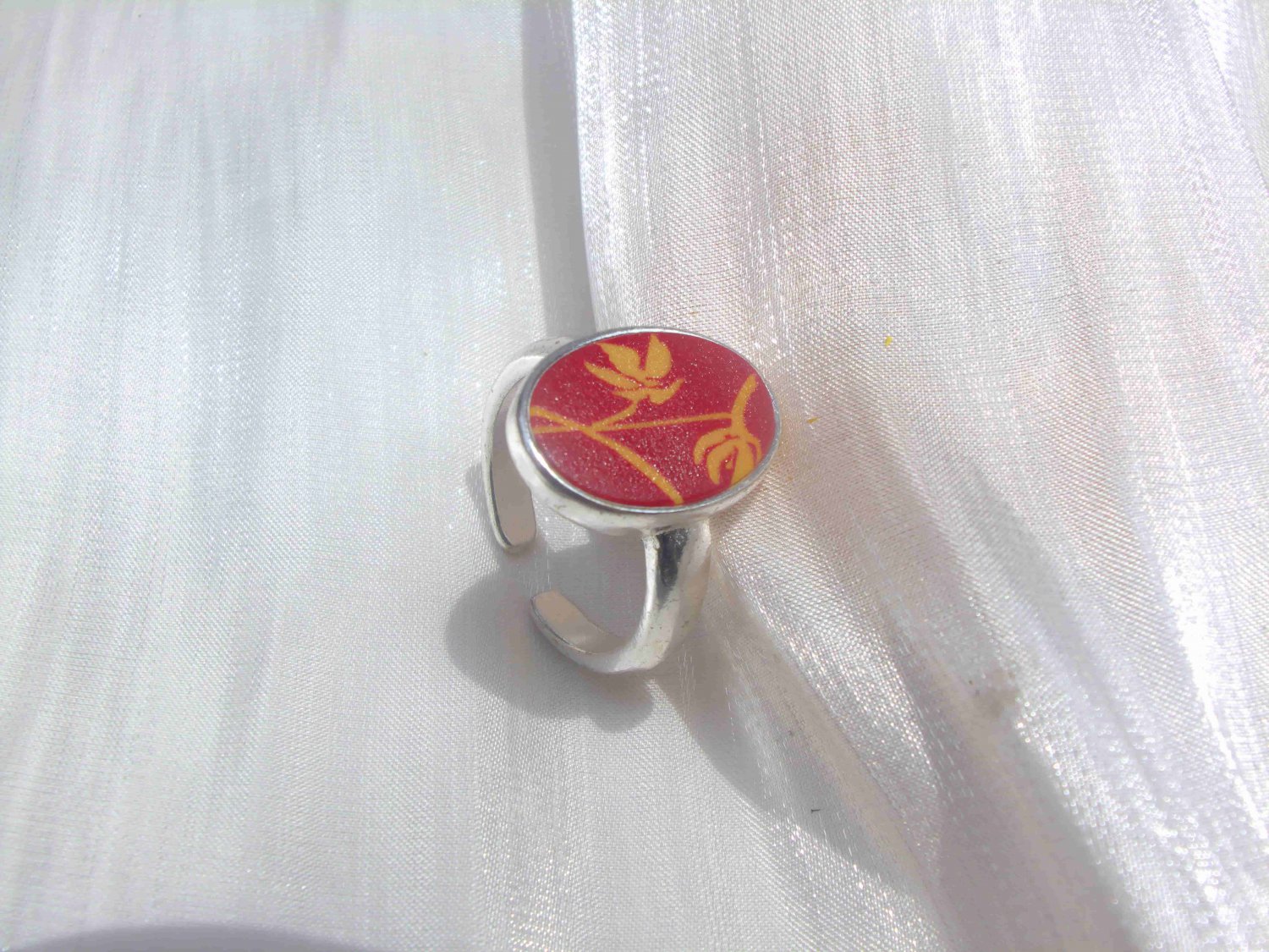 Handpainted ring
