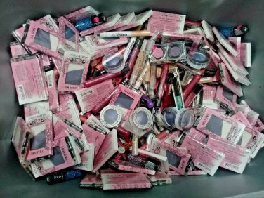 200 x Hard Candy ASSORTED Makeup COSMETICS Eye Shadow BLUSH Wholesale Lot of 200