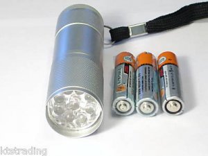 3-1/2" Nine LED Flashlight - Super Bright