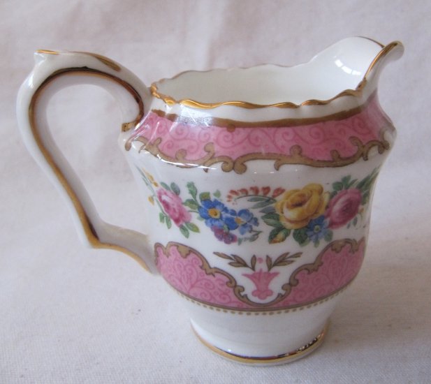 Vintage CROWN STAFFORDSHIRE Creamer & Sugar Bowl Set Bone China Pink