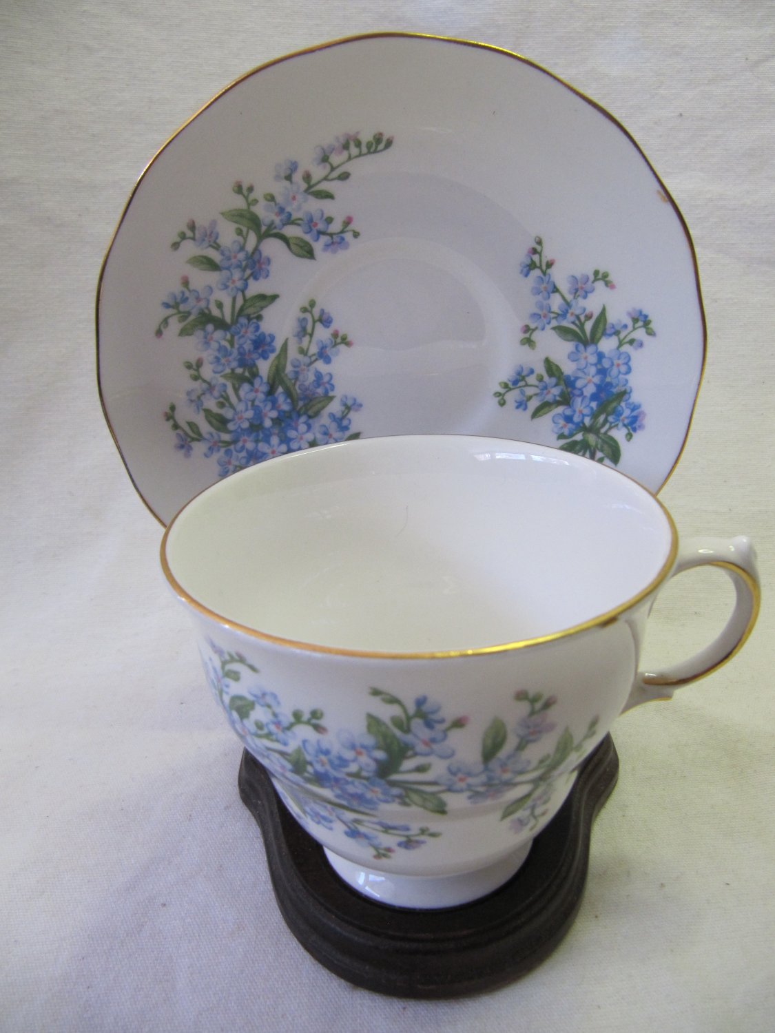 Vintage ROYAL KENT Staffordshire Cup & Saucer Bone China White w Blue ...