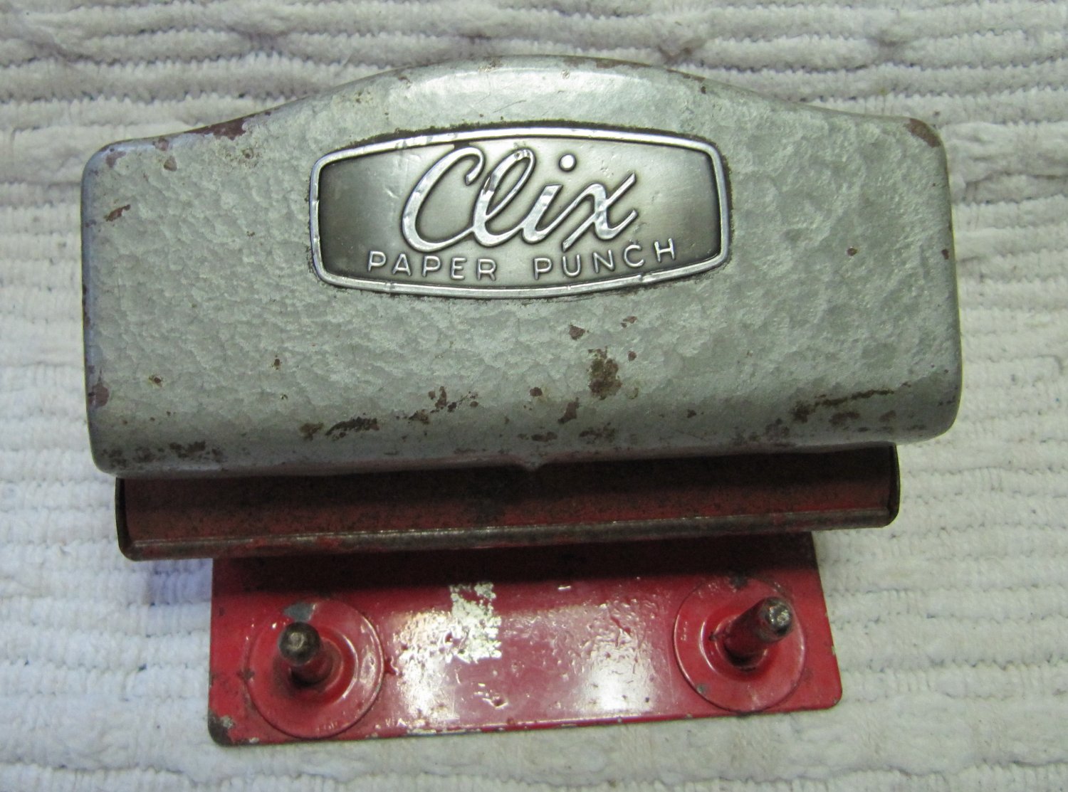 VTG CLIX Paper Punch 3 Hole Puncher Solid Metal Red Silver Model No 3 USA  WORKS