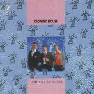 Crowded House Something So Strong Uk 12" 4 track