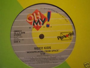 Video Kids Woodpeckers From Space , Rap & Sing Along 12