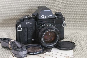 CANON NEW F-1 AE 35mm Professional CAMERA 50mm 1.4 MINT