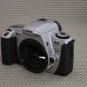 CANON EOS REBEL 2000 35mm FILM CAMERA FLASH STRAP MINT