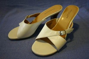 KENNETH COLE WHITE LEATHER SLIDES HEELS SANDALS 7.5 M