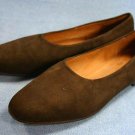 THE GAP WOMENS BROWN SUEDE FLATS SHOES 8 M MINT